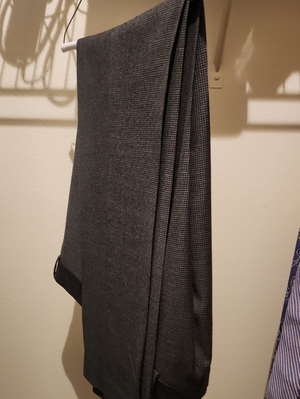 Nordstrom Men's Charcoal Gray Dress Pants - Subtle Pattern
